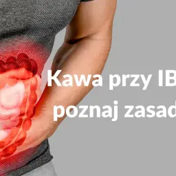Ból brzucha przy IBS? Dowiedz się, jak kawa wpływa na uchyłki jelita grubego i poznaj zasady jej spożywania.